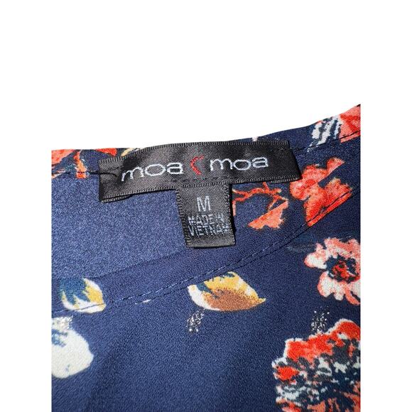 Moa Moa Women’s Floral Blouse Navy Blue Red Long Sleeve Tie Cuffs Size Medium - Picture 4 of 8
